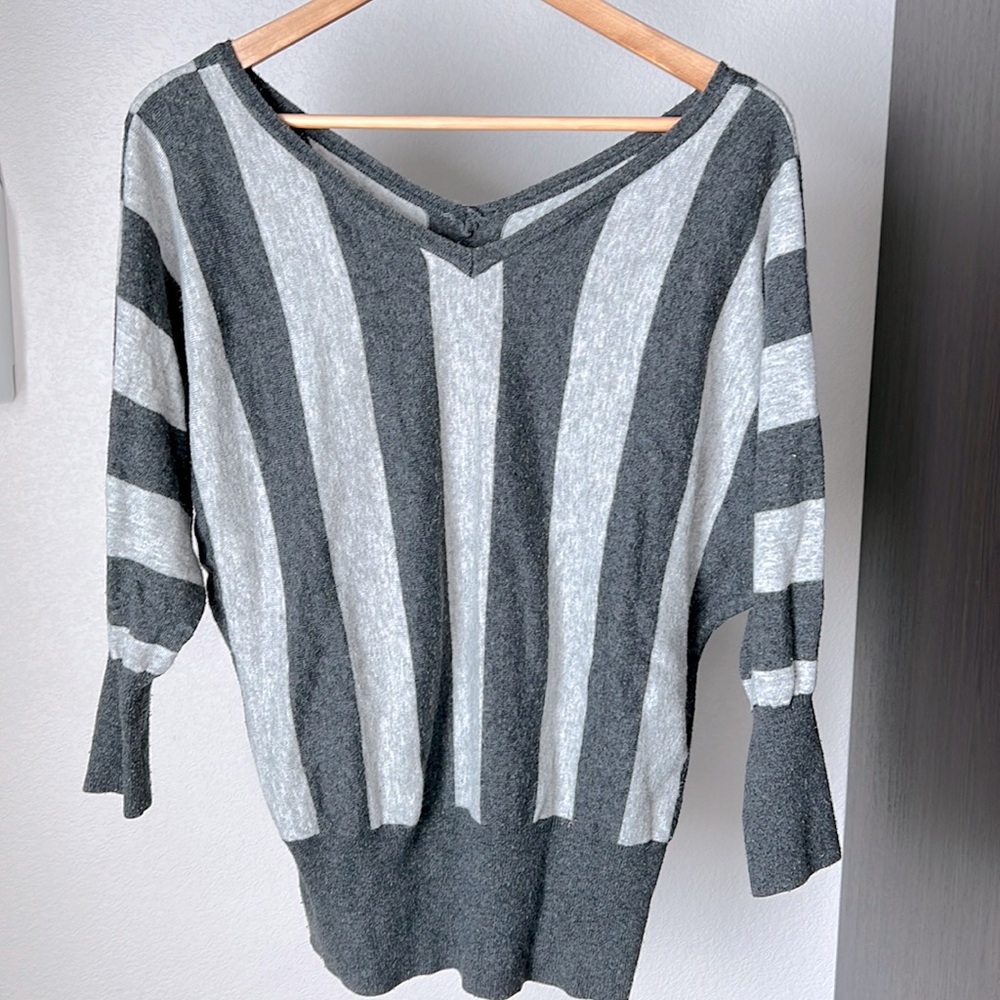 Women's Wool/Angora Blend Sweater